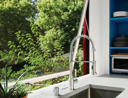 signature-ultimate-awning-3-compact-living
